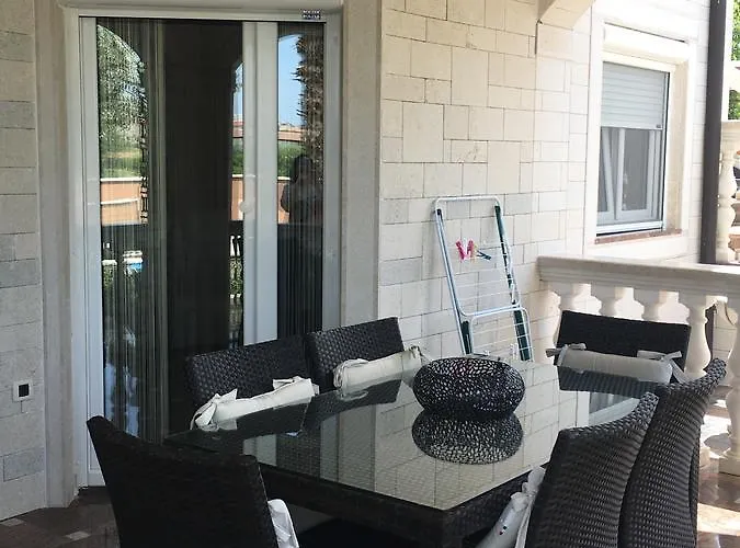 Διαμέρισμα Barbara *