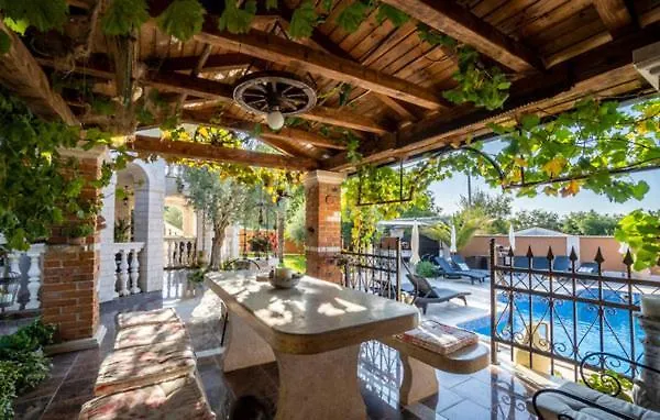 Barbara * Πόρετς